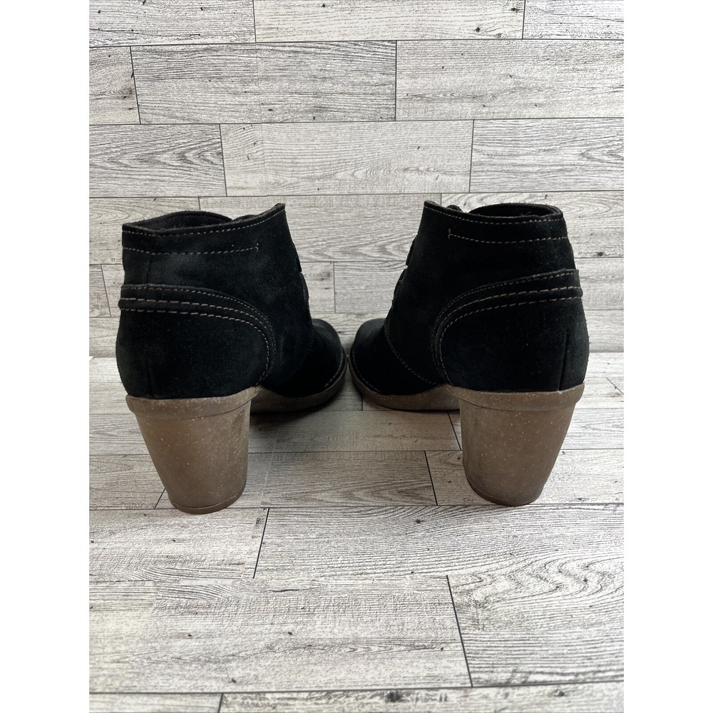 Clarks Carleta Lyon Black Suede Ankle Booties Heels Shoes Women Size 9M - Picture 6 of 10